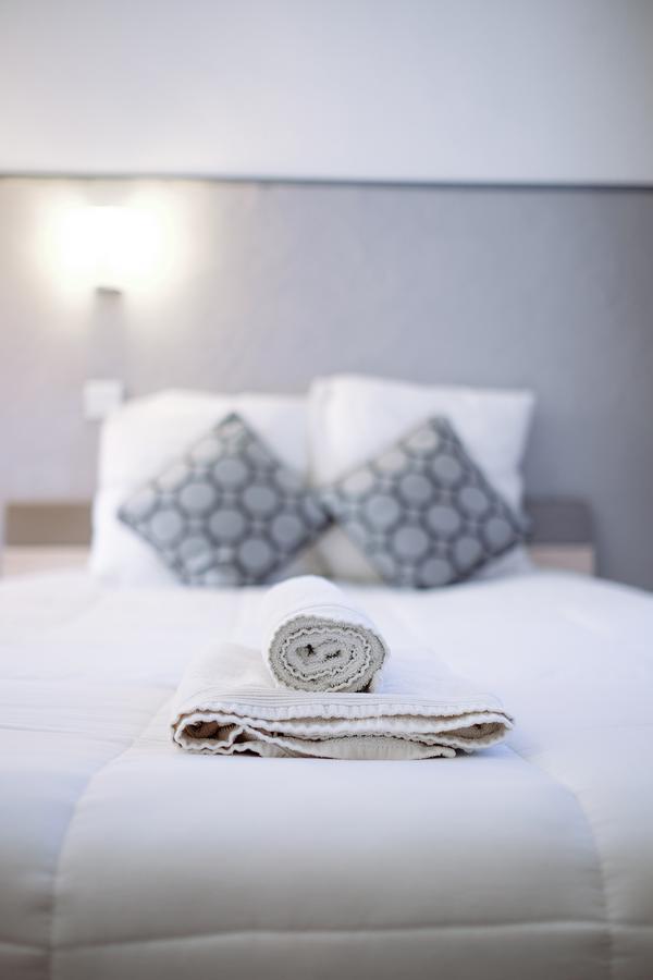Hotel Pedussaut 생고뎅 외부 사진