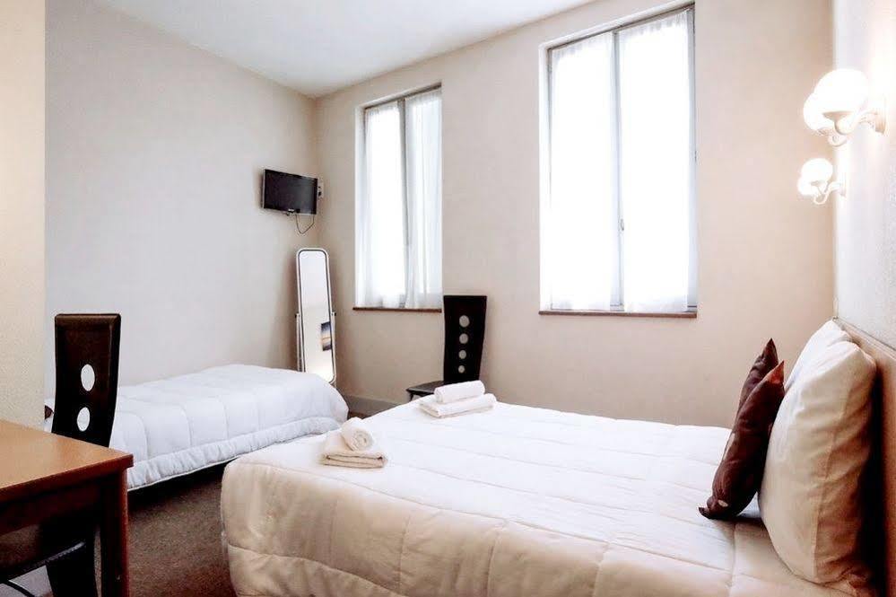 Hotel Pedussaut 생고뎅 외부 사진